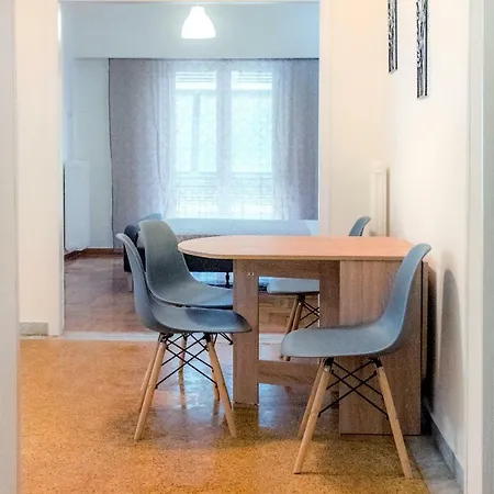 Pnyka Apartment 2-2
